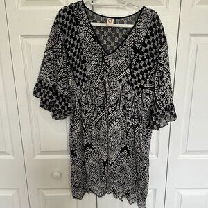 Anthropologie Akemi Kin Brooke Embroidered Eyelet Black Kimono Dress